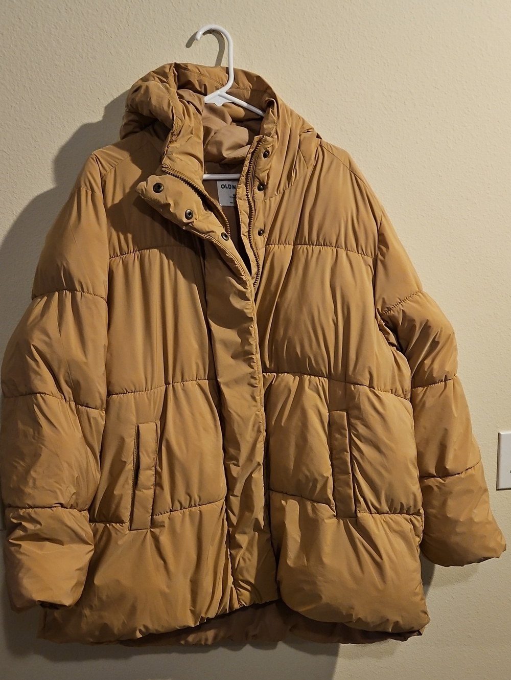Old Navy Women's Hooded Puffer Jacket - Tan/Light Brown